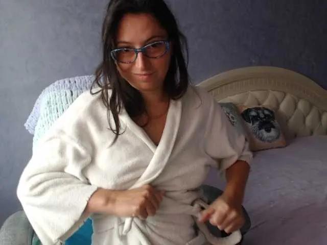 AmandaFresh24 on BongaCams 