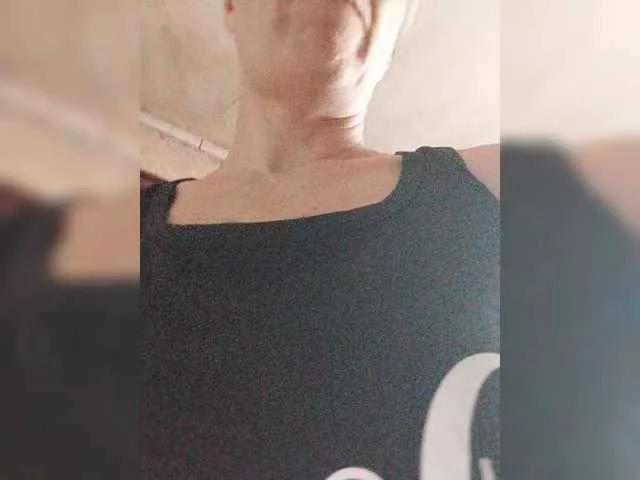 Kissaam on BongaCams 