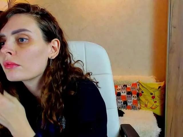 miagrantes — Very gentle and nice guys)
Creative and sensual persons