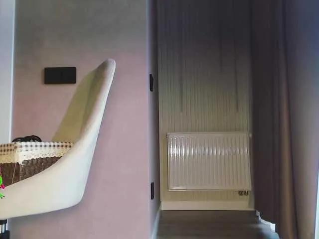 Va-len-cia — WHEN I AM CONQUERED!