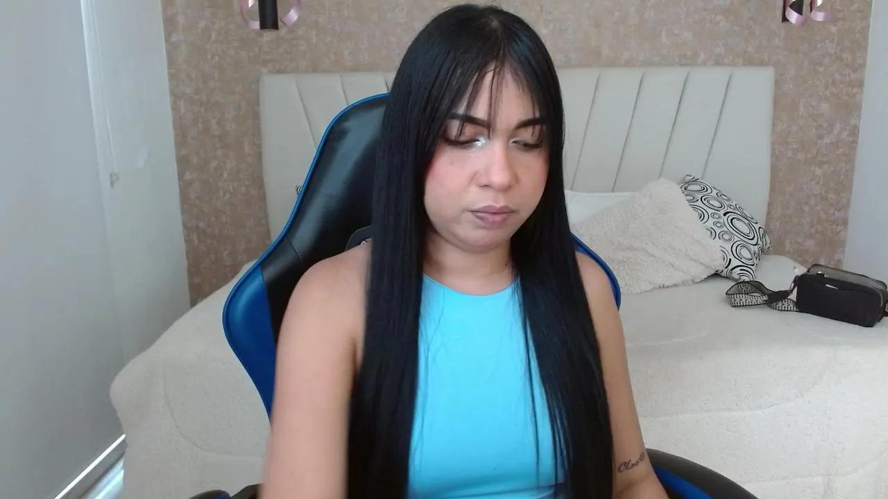 AliceSmiith_ on Cam4