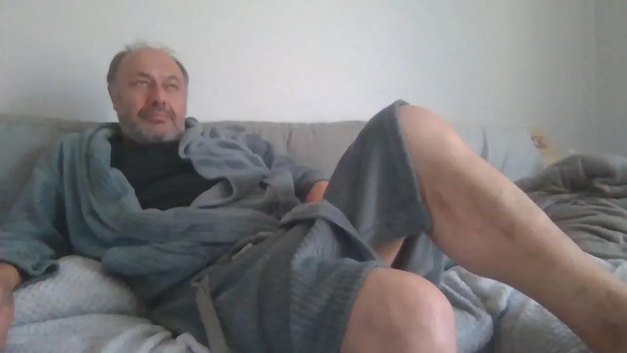 bomalbelbit — Freechat on Cam4