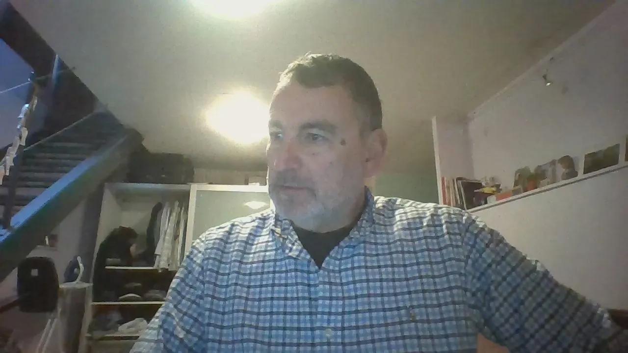 camsanstab2 — Freechat on Cam4