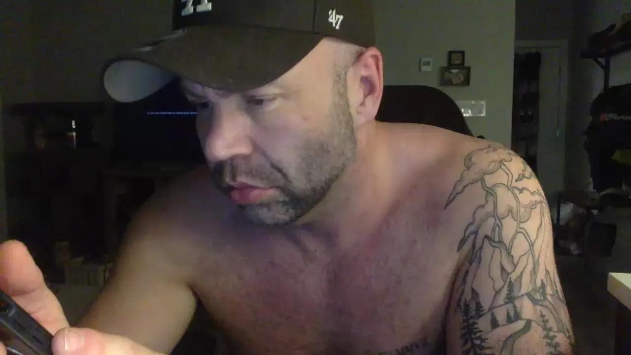 discretejock —  #pee #hung #bro #C2C #armpits #taboo #chat