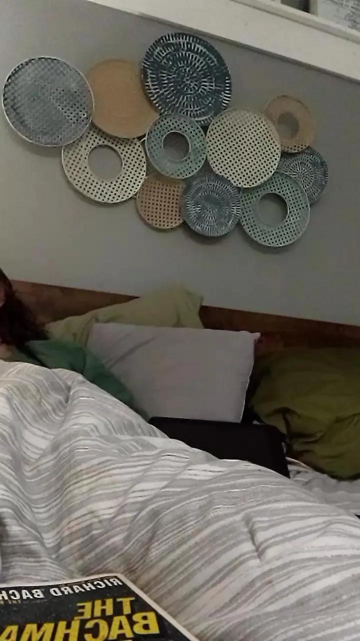 Explosive_andyy on Cam4