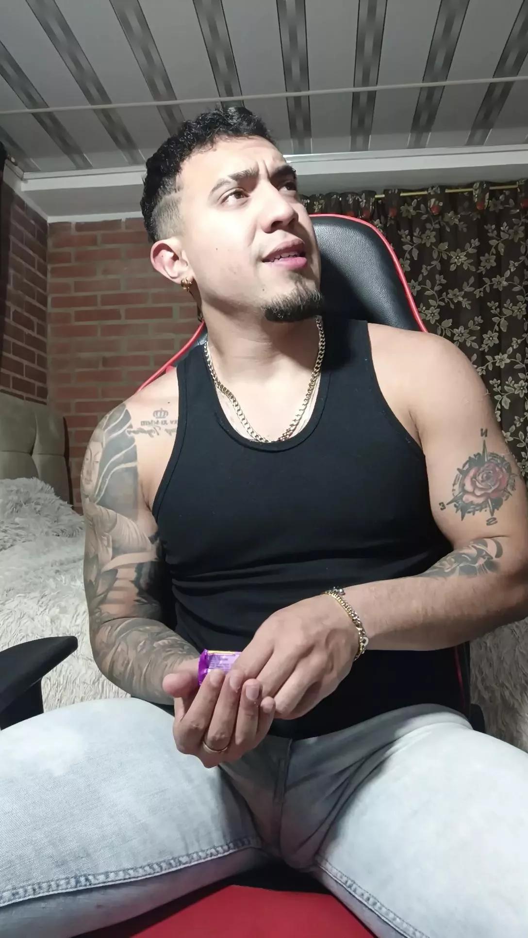 Im_massimo777 on Cam4 