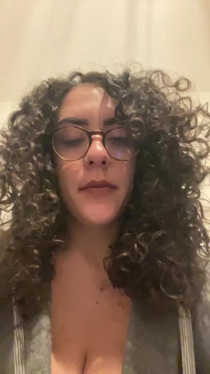 LadyAzar — Freechat on Cam4