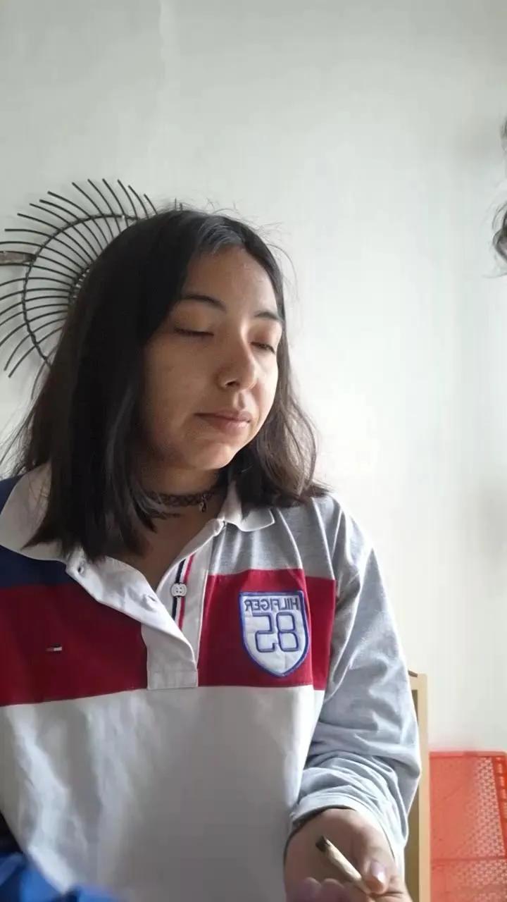 missapril01 — Freechat on Cam4