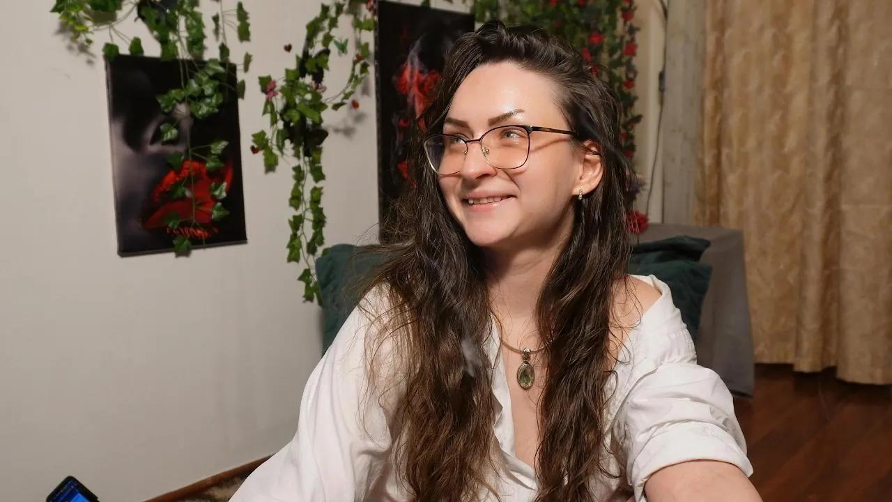 NaughtYHomemadE —  #feet #blowjob #schoolgirl #bigass #ass #squirt #anal