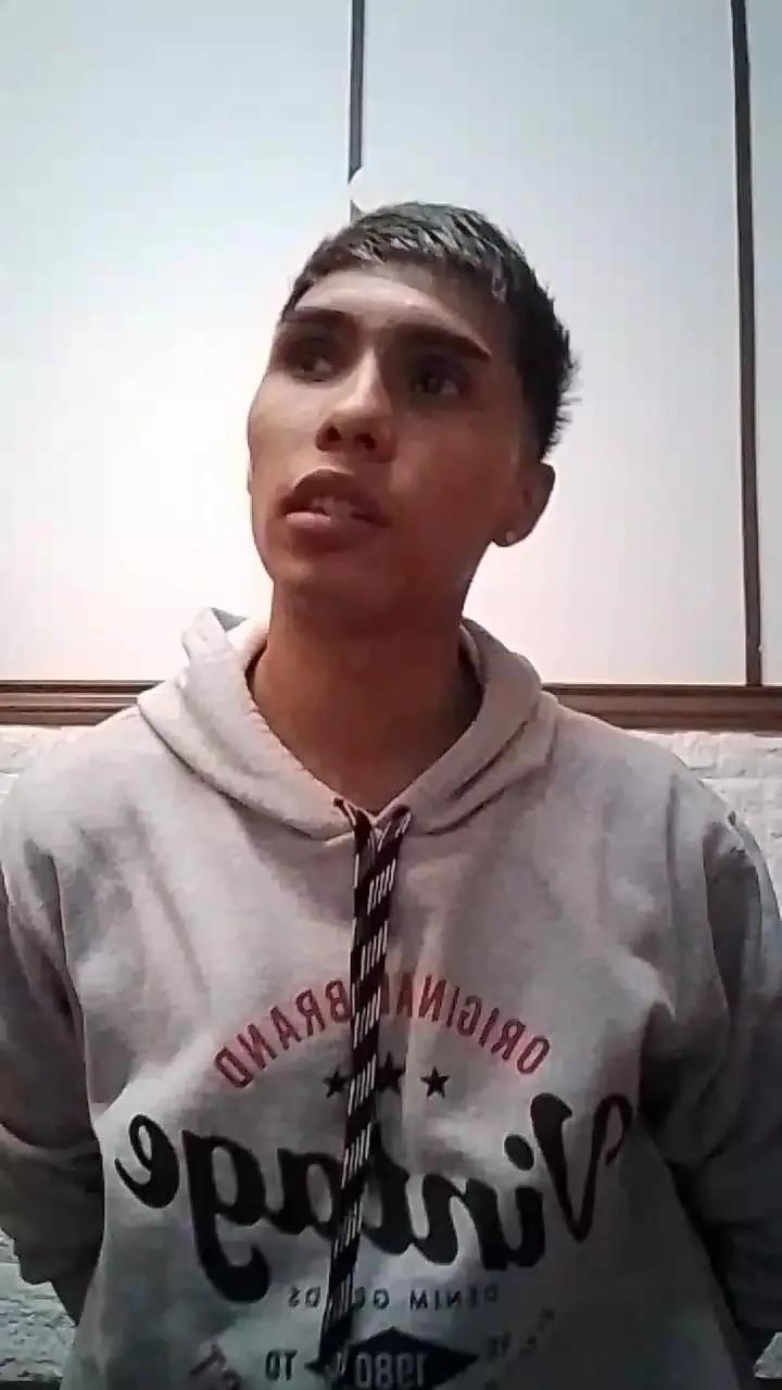 NawiiLopez — Freechat on Cam4