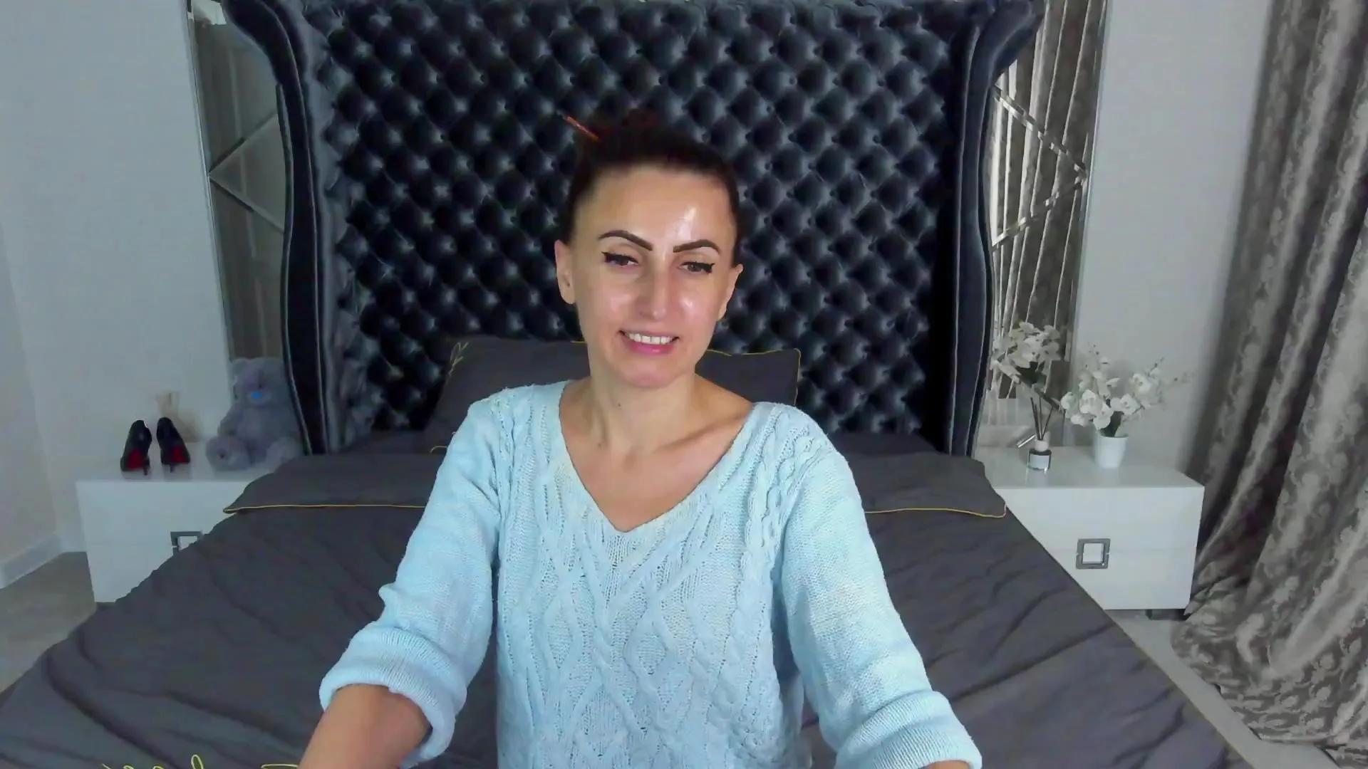 Rebeca_Diamond on Cam4 