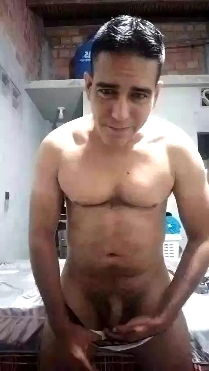 SegundoIves — Freechat on Cam4