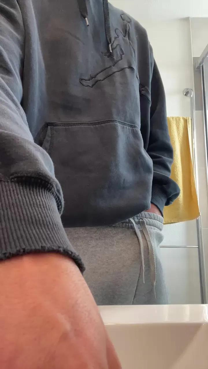 sexyfenchboy on Cam4