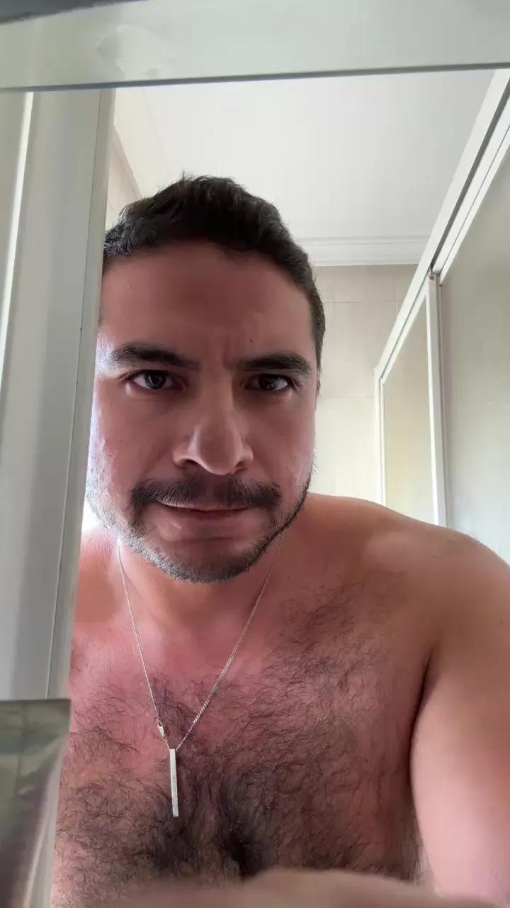 tumba20051 — Freechat on Cam4