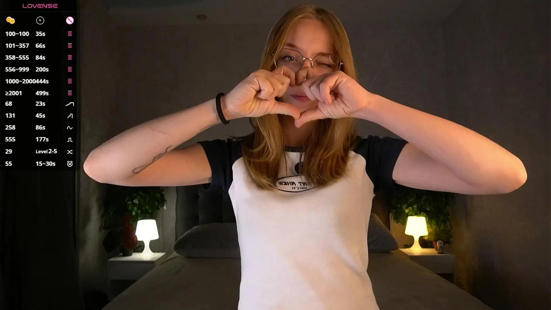 WanitaFakhouri —  #schoolgirl #striptease #cute #blowjob #pussy #ass #feet