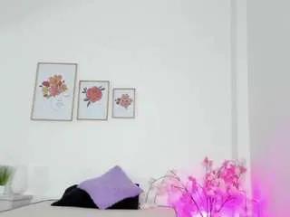 alana-111 on CamSoda