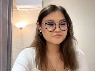 bernardinatindol — Eye contact [9 tokens remaining]