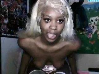 bigstarzi — make pretty star cum! [9995 tokens remaining]