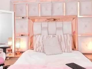 carlee-jones on CamSoda