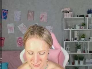 cassie-reed on CamSoda 