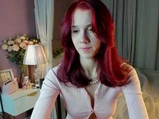 dearly-emily on CamSoda