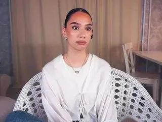 elanavanveen — bite my plump lips [30 tokens remaining]