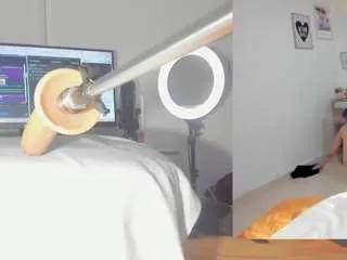 emily-philip on CamSoda