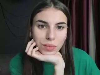 emmigreen on CamSoda 