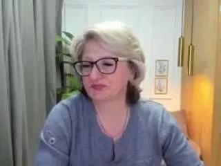 evelynjoyful on CamSoda 