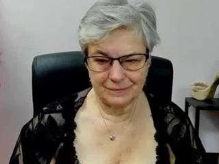 irislust — Golden Ticket Show: teasing (50 tokens per ticket)