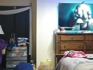 jadeluv004 on CamSoda