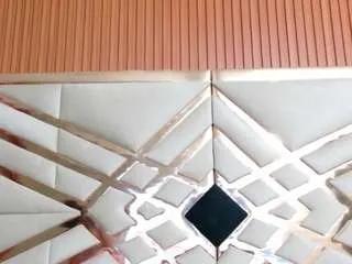 lilisantos on CamSoda