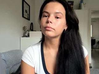 quennacurrington on CamSoda