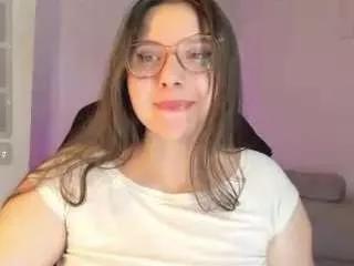 roxxanne-bail on CamSoda 