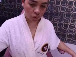 sarakaisy on CamSoda 