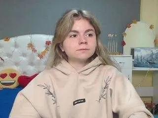 tinaredly — lovense control 20 minutes [1500 tokens remaining]