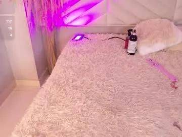 amy_miller2 — GOAL: Plug anal + show oil  [121 tokens remaining] Get control 30 seconds by 33 tk Favorite vibrations 6, 11, 22, 55  #ebony #lovense #petite #smalltits #anal