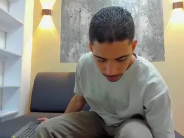 ryan_paterson — Hard dick play,  cum for you  / #bigcock #cum #lovense #latino #master [700 tokens remaining]