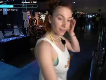 vivid_whit on Chaturbate 