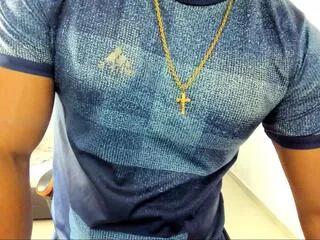alexj_black — Freechat on Flirt4Free