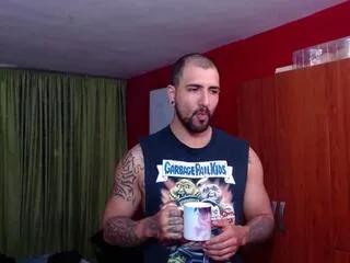 chris_evanss — Freechat on Flirt4Free