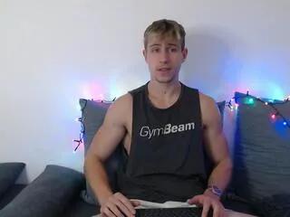 evan_richmond on Flirt4Free