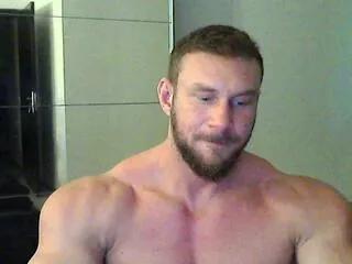 kevin_muscle — Freechat on Flirt4Free