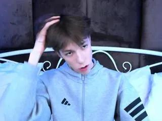 mark_branston — Freechat on Flirt4Free