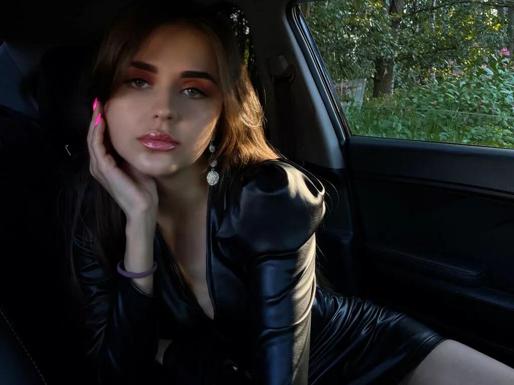 AngelicaShelly — Men who know how to treat girls properly :)