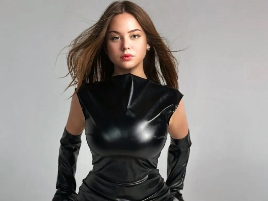 DeannWareheim — I love when they take care of me, and they don't ask my pussy right away, I will show you, let me get a time to get used to you dear