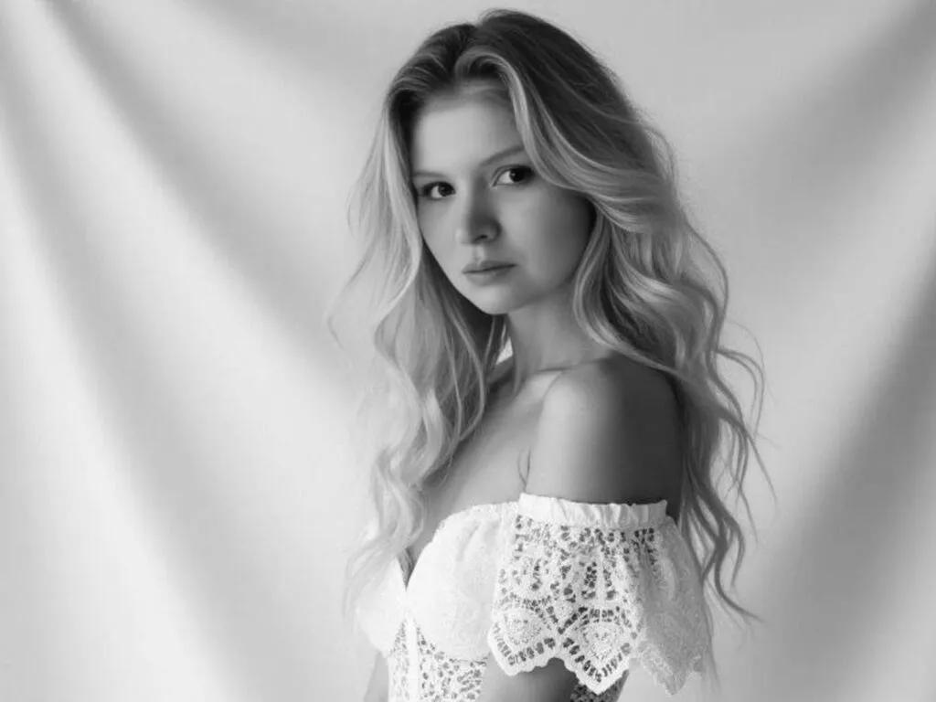 JagdaDummar — Sweet compliments, teasing glances, slow dancing, and playful conversation.