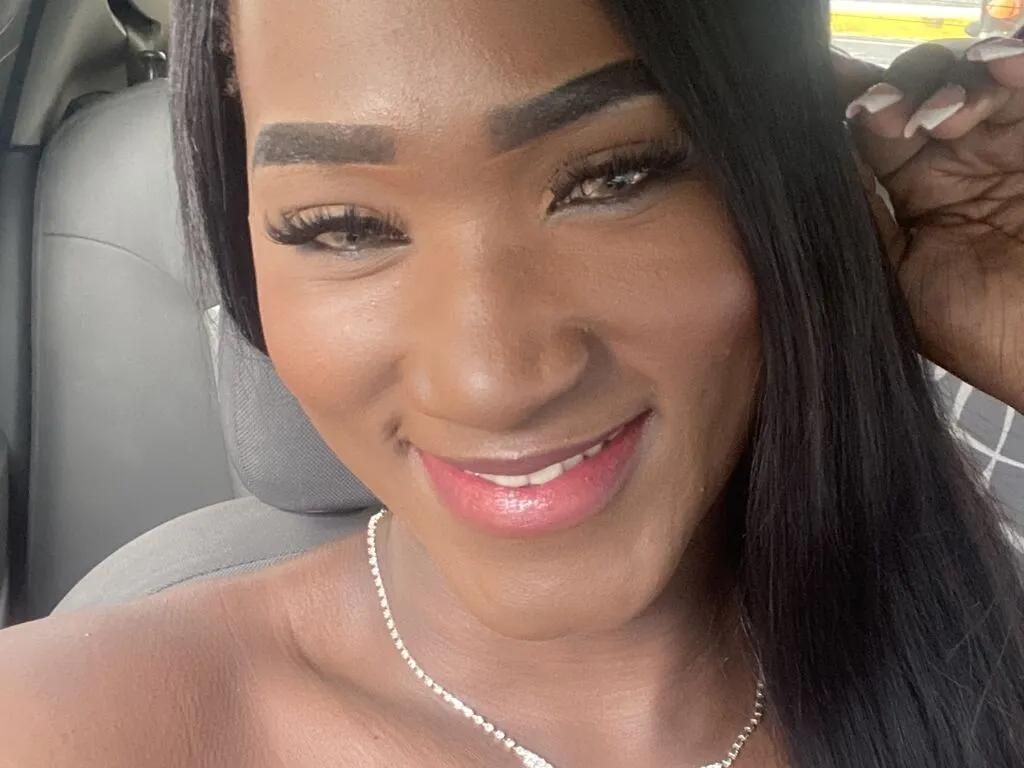 KendyDaner — I love traveling, knowing our cultures, I also like to go and food is my weakness, here I like to chat and share experiences