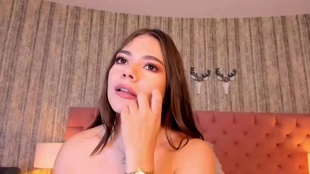 EvelinMyers on Streamray 