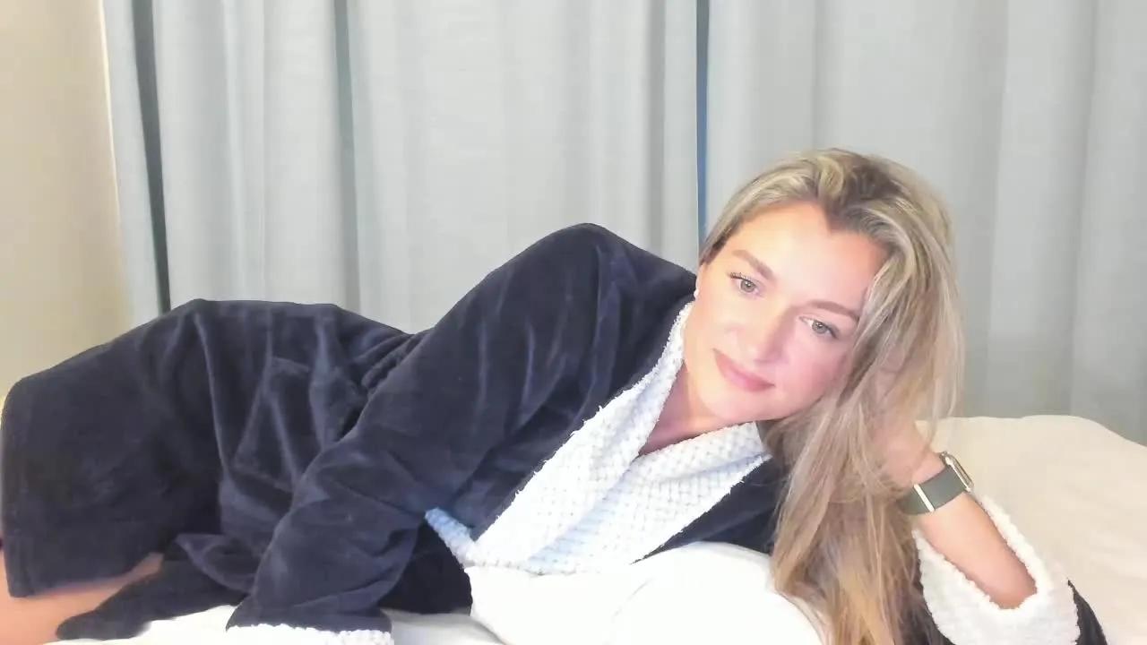 FantasticOne — Freechat on Streamray